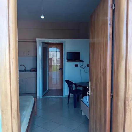 Fotula's House 6 * Vlore